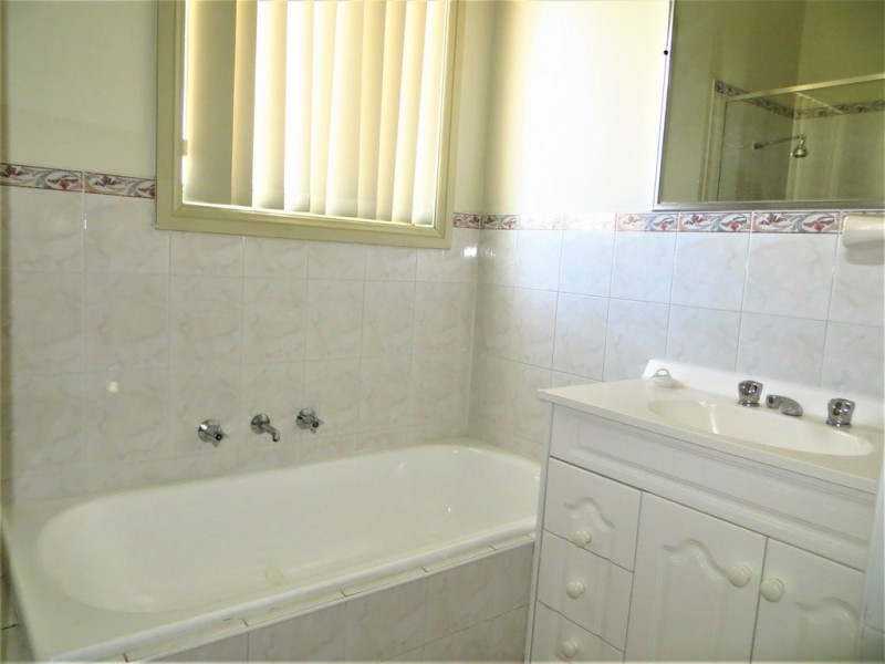 1/119 Sanderling Street, Hinchinbrook NSW 2168