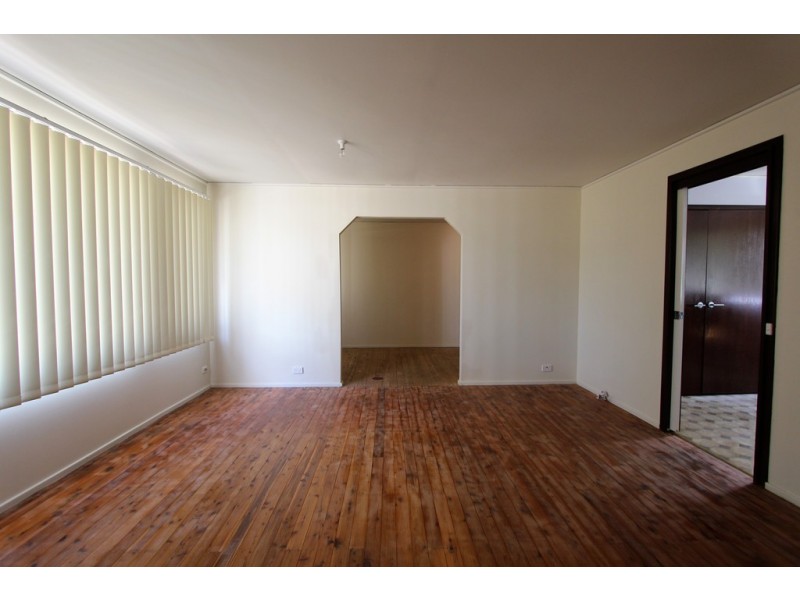 260 Croatia Avenue, Edmondson Park NSW 2174