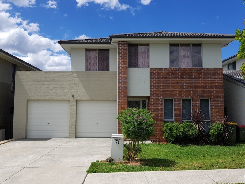 71 Eleanor Drive, Glenfield NSW 2167