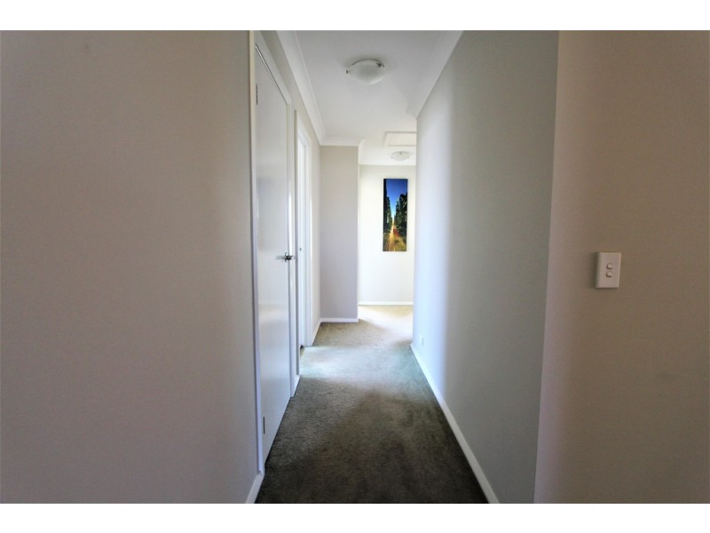 71 Eleanor Drive, Glenfield NSW 2167