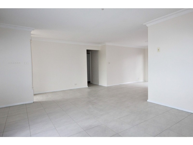 8 Broughton Street, Hinchinbrook NSW 2168