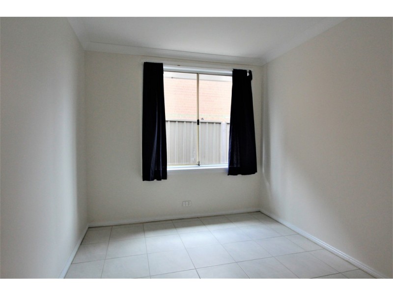 8 Broughton Street, Hinchinbrook NSW 2168