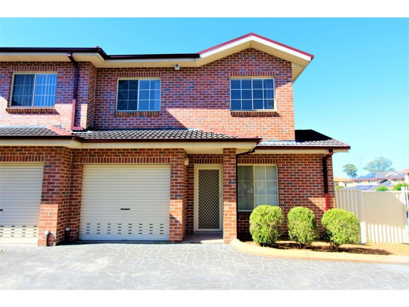 4 /19 SANDERLING STREET, Hinchinbrook NSW 2168