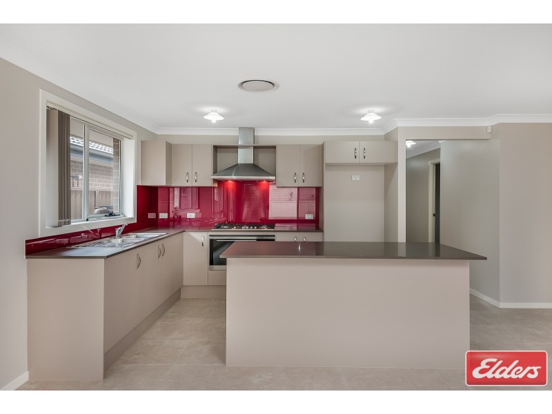 12 Split Close, Prestons NSW 2170