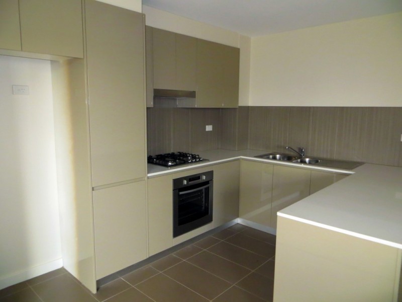 8/2 Bigge Street, Liverpool NSW 2170