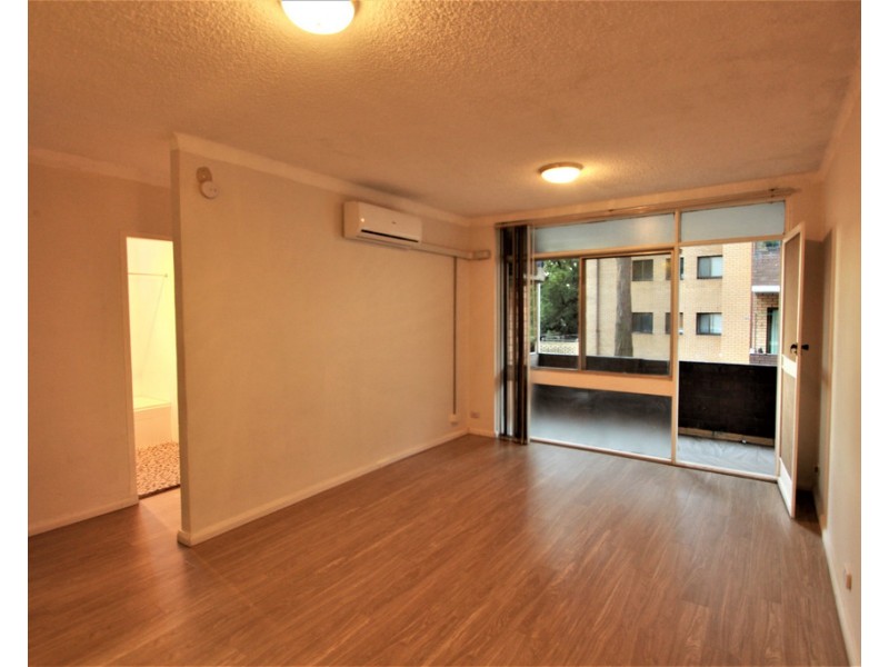 15/11 FORBES STREET, Warwick Farm NSW 2170