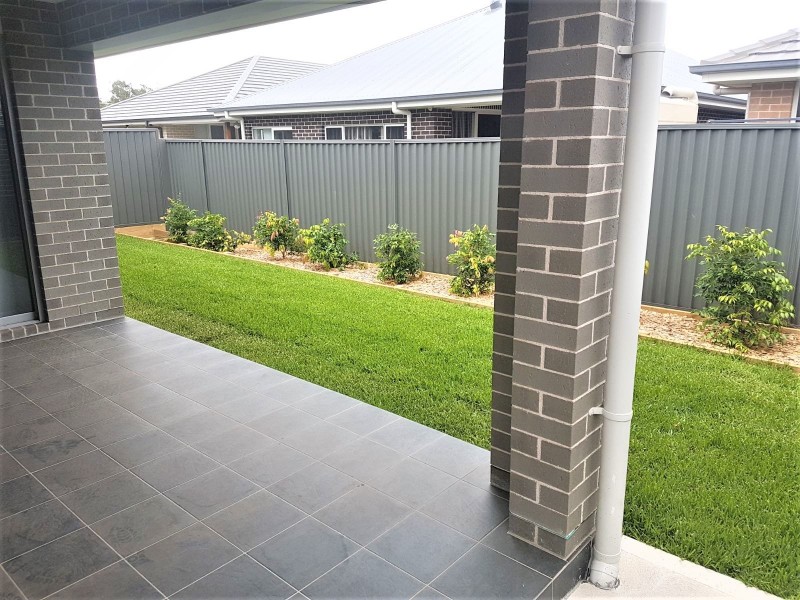 5 Oxalis Street, Denham Court NSW 2565