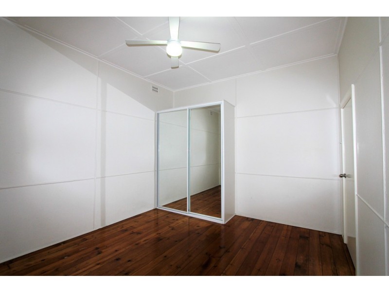 352A WOODVILLE ROAD, Guildford NSW 2161