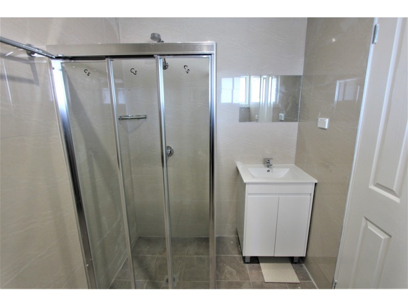 8a Broughton Street, Hinchinbrook NSW 2168