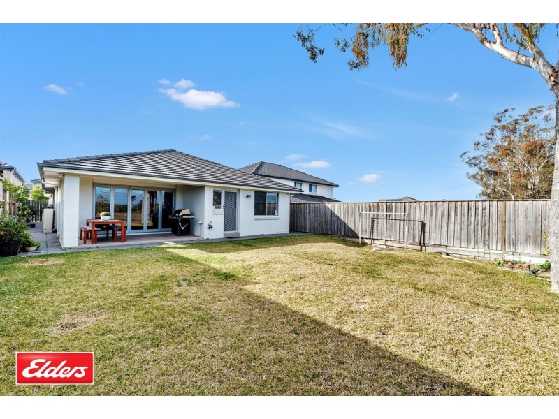 110 Northampton Drive, Glenfield NSW 2167