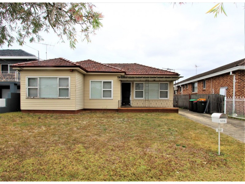 32 Pearce Street, Liverpool NSW 2170