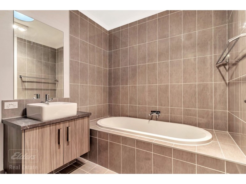 187 Stonecutters Drive, Colebee NSW 2761