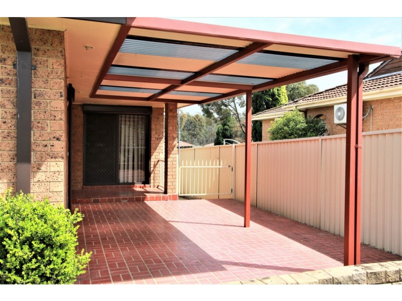 192 Quarry Road, Bossley Park NSW 2176