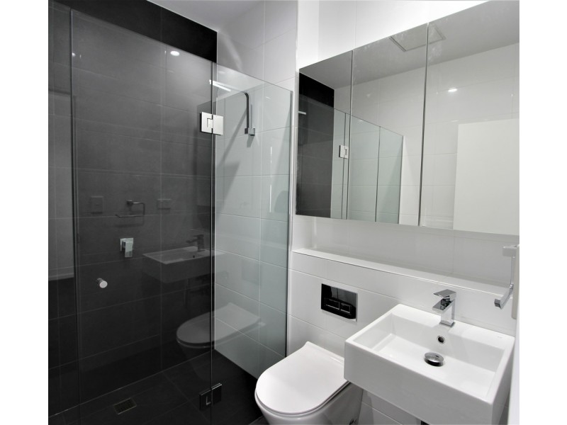 301/186 Moore Street, Liverpool NSW 2170