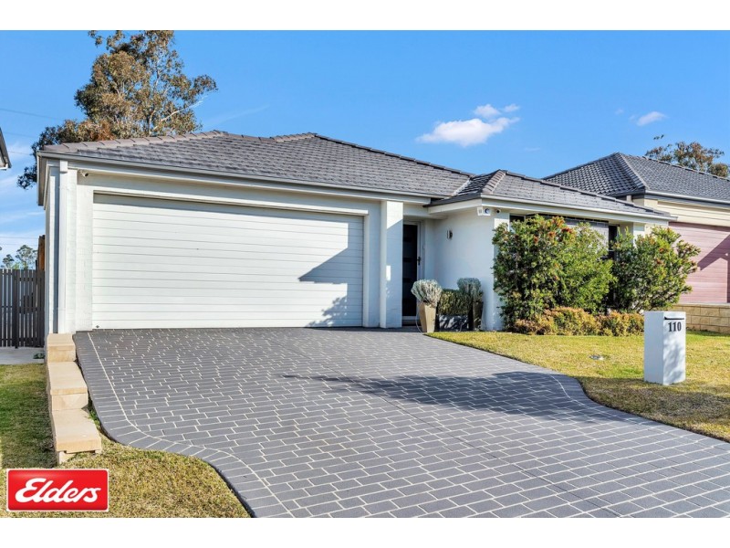 110 Northampton Drive, Glenfield NSW 2167