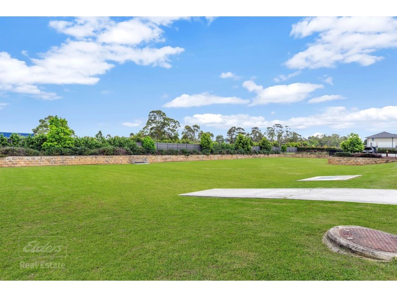34 Eleanor Drive, Glenfield NSW 2167