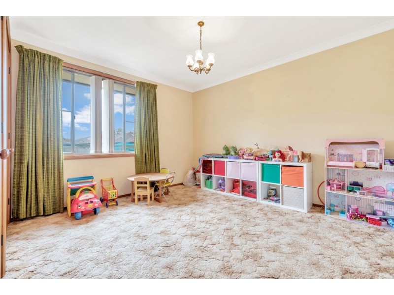 196 Humphries Road, Bonnyrigg NSW 2177