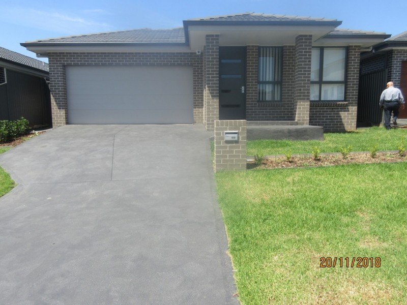 159 FLYNN AVENUE, Middleton Grange NSW 2171