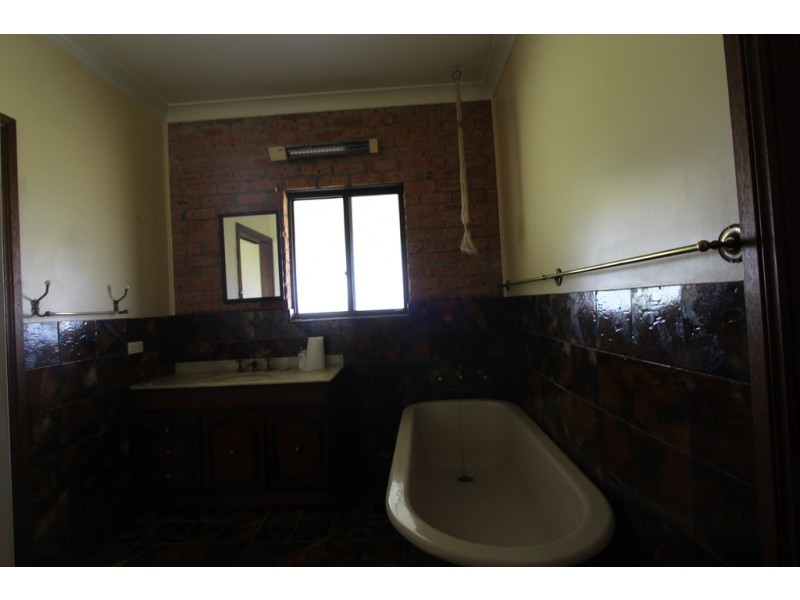 225 SEVENTH AVENUE, Austral NSW 2179