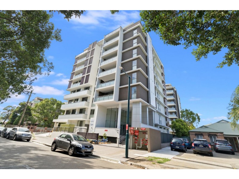 18/57 Lachlan Street, Warwick Farm NSW 2170