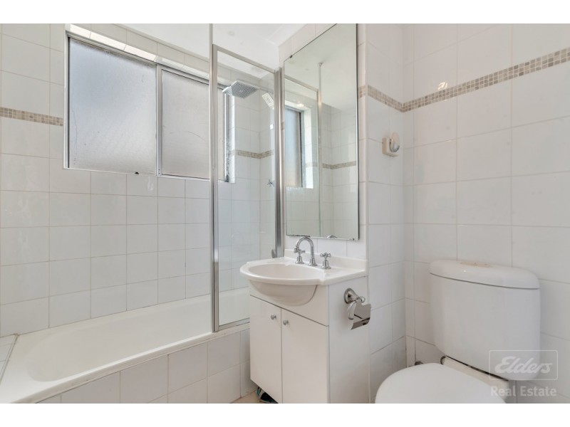 10/4 Collimore Ave, Liverpool NSW 2170