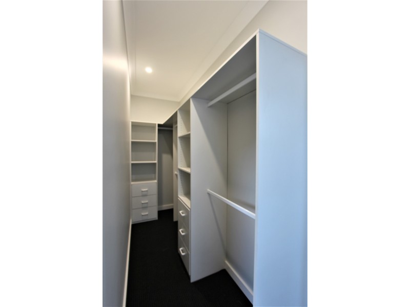 157 FLYNN AVENUE, Middleton Grange NSW 2171