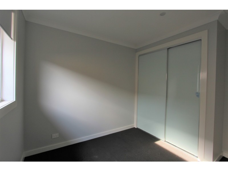 157 FLYNN AVENUE, Middleton Grange NSW 2171