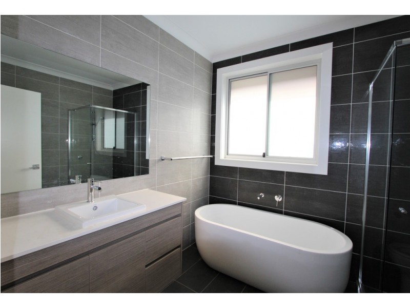 157 FLYNN AVENUE, Middleton Grange NSW 2171