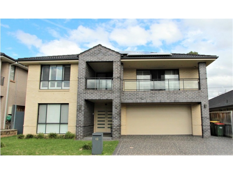 96 Northampton Drive, Glenfield NSW 2167