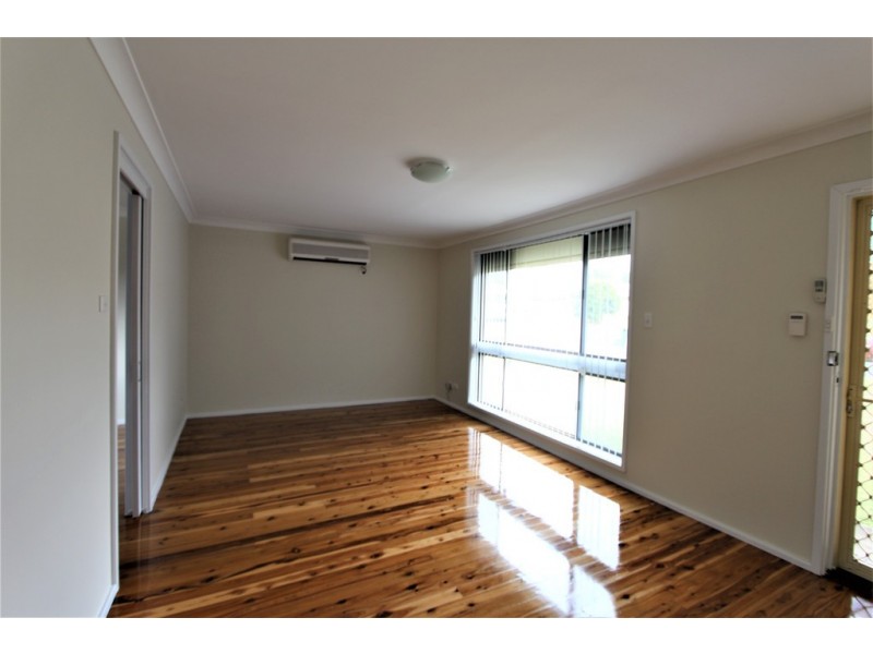26 Woodland Crescent, Narellan NSW 2567