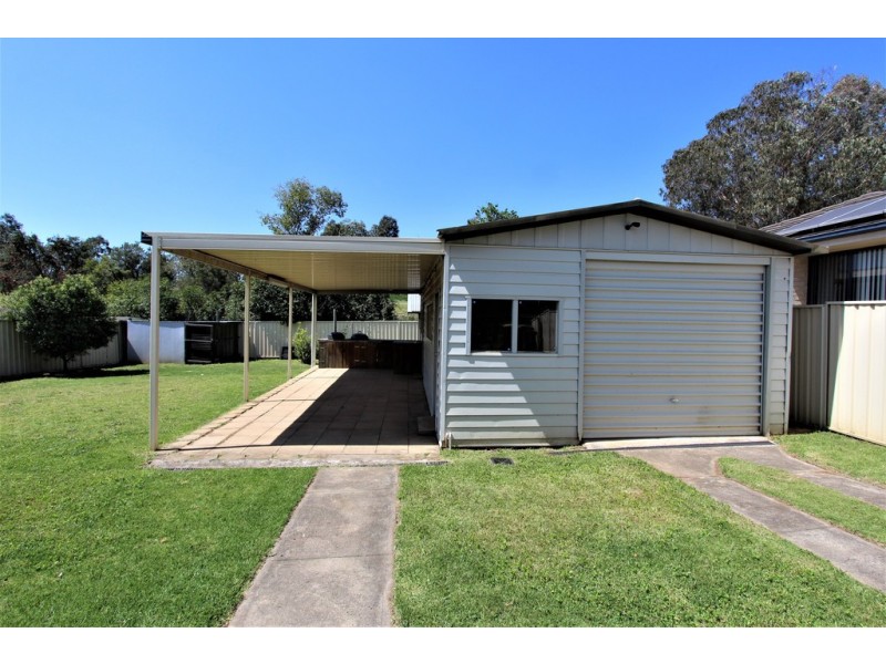 26 Woodland Crescent, Narellan NSW 2567