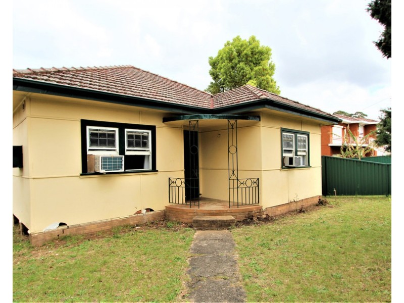 87 Harris Street, Fairfield NSW 2165