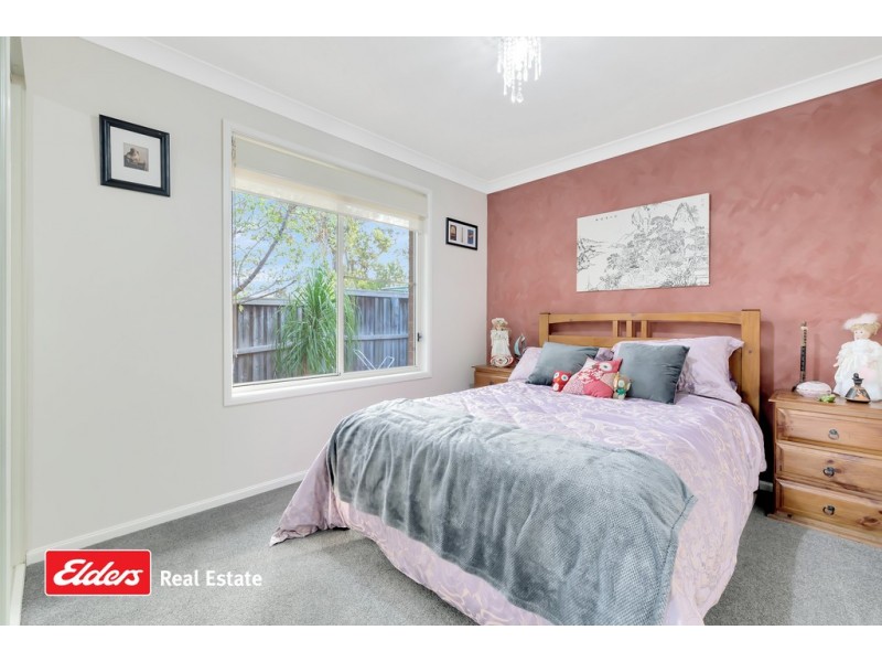 18 Atlantic Boulevard, Glenfield NSW 2167