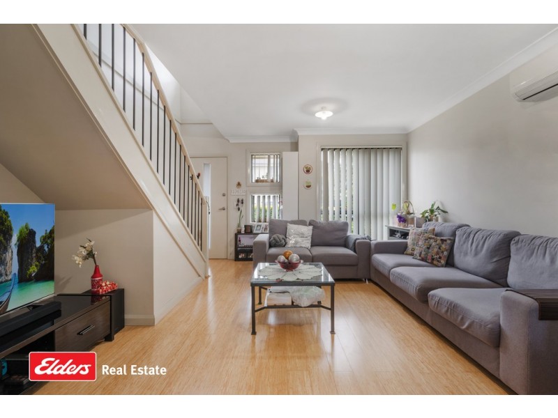 7 Northampton Drive, Glenfield NSW 2167