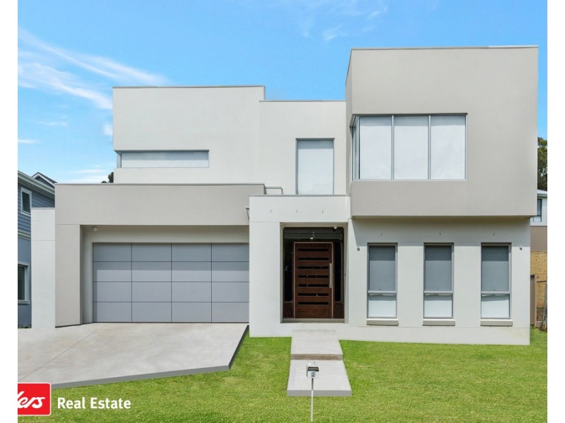 9 Entwistle Crescent, Harrington Park NSW 2567