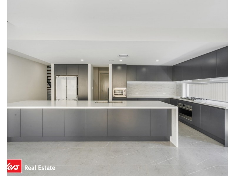 9 Entwistle Crescent, Harrington Park NSW 2567