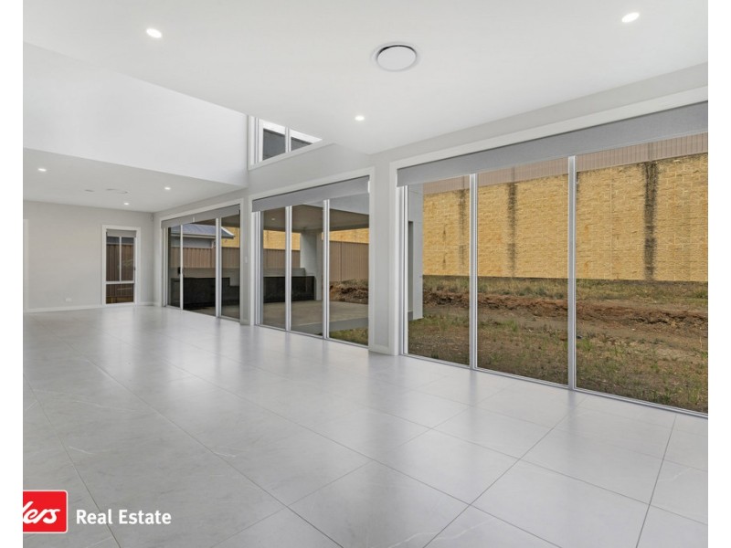 9 Entwistle Crescent, Harrington Park NSW 2567