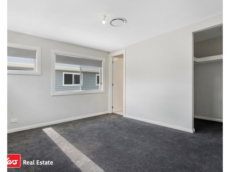 9 Entwistle Crescent, Harrington Park NSW 2567