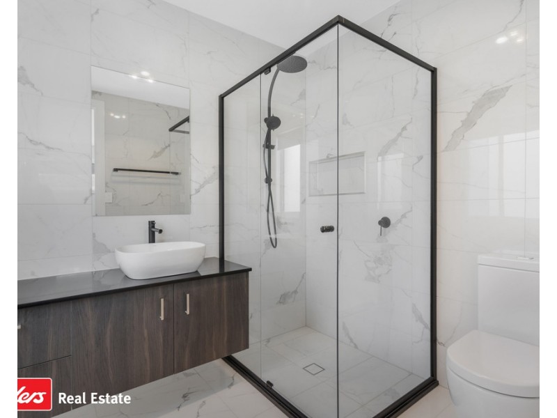 9 Entwistle Crescent, Harrington Park NSW 2567