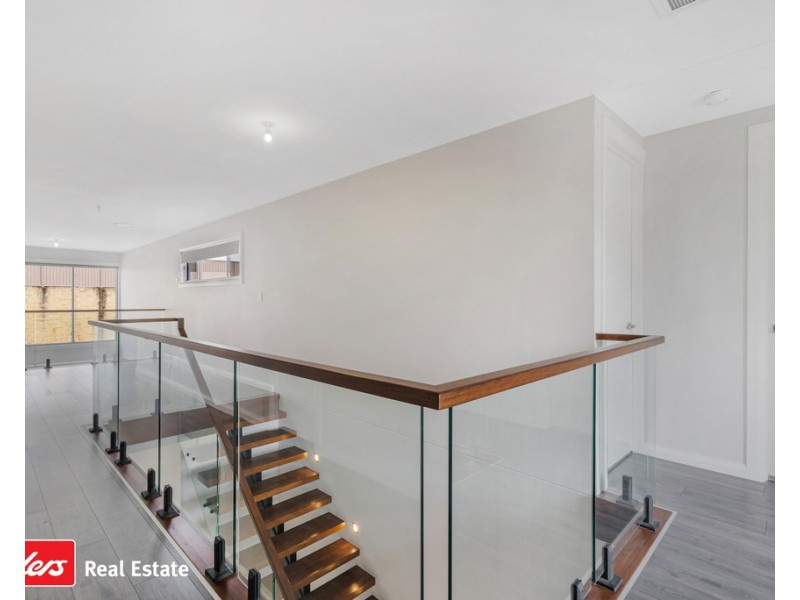 9 Entwistle Crescent, Harrington Park NSW 2567