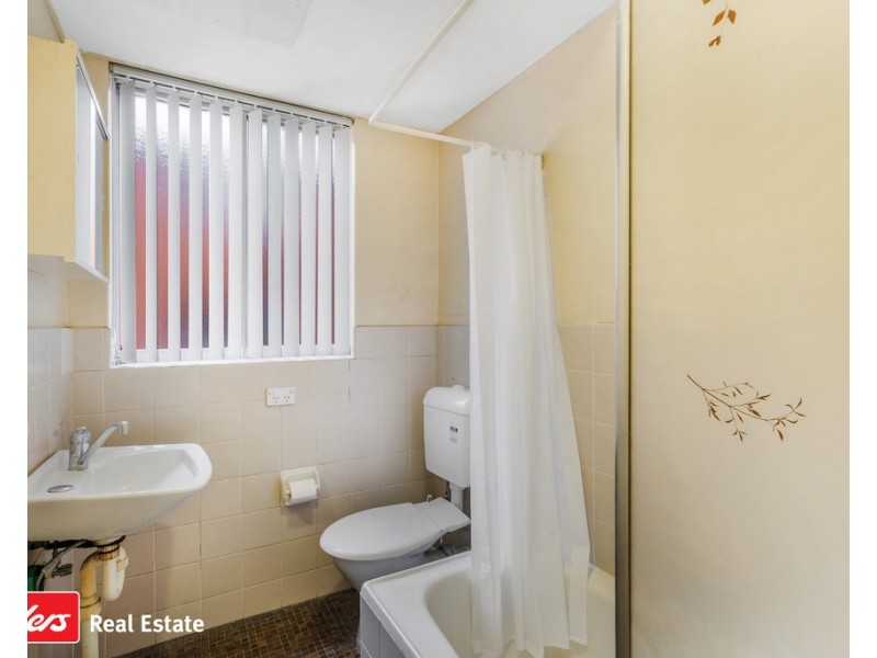 28/51 Castlereagh Street, Liverpool NSW 2170