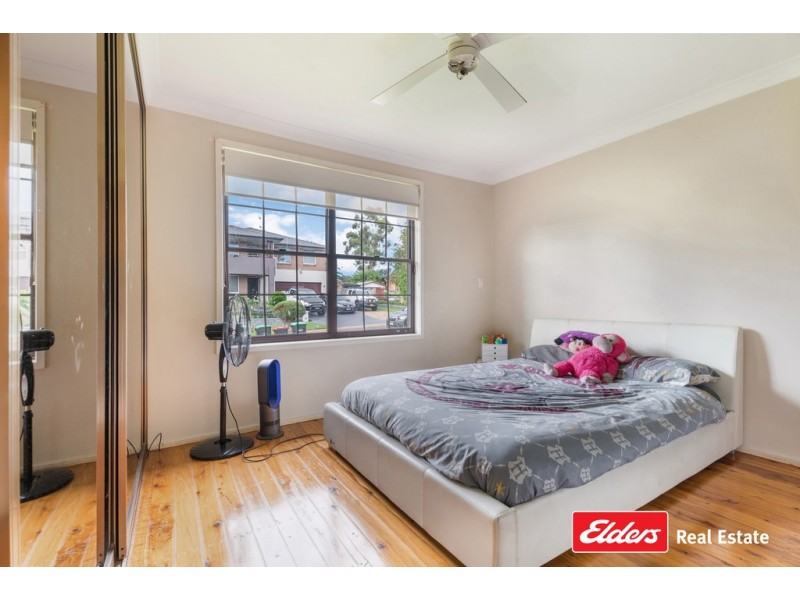 7 Faust Glen, St Clair NSW 2759