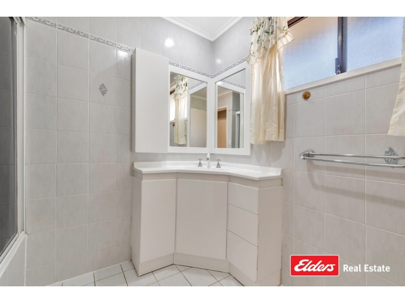 7 Faust Glen, St Clair NSW 2759