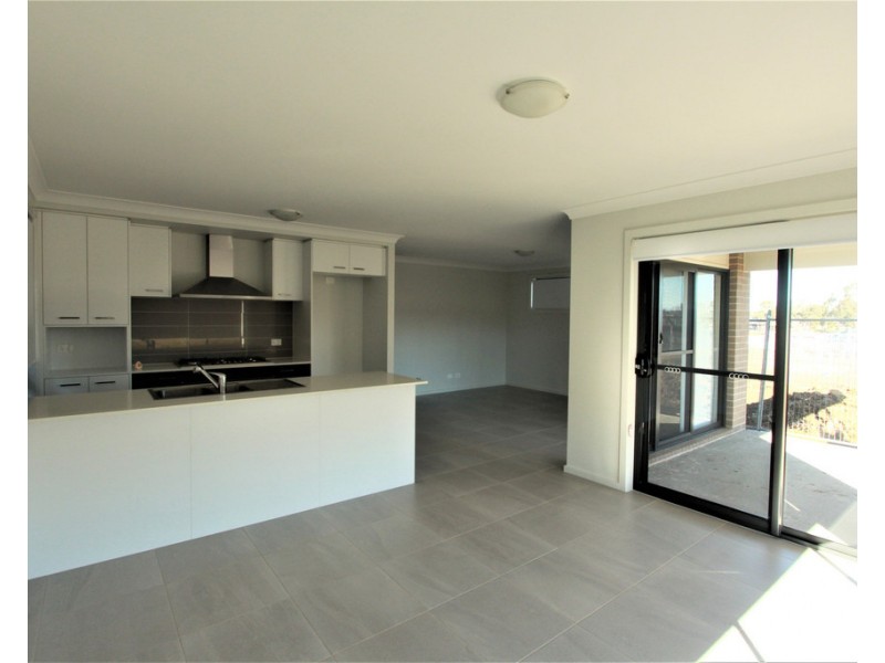 28 HAZELTON STREET, Austral NSW 2179