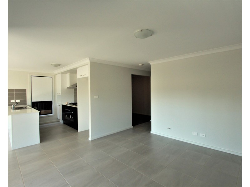 28 HAZELTON STREET, Austral NSW 2179