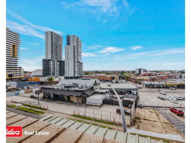 32/100 Terminus Street, Liverpool NSW 2170