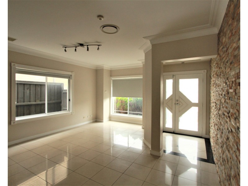 14 PALACE COURT, Cecil Hills NSW 2171