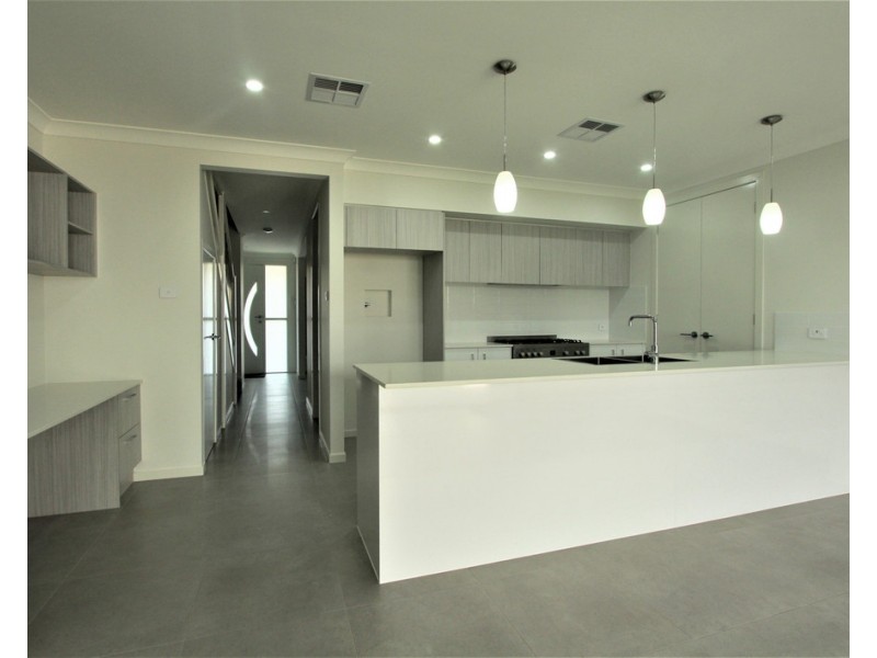 18 PODIUM WAY, Oran Park NSW 2570