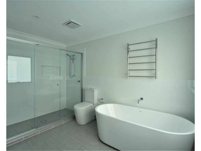 18 PODIUM WAY, Oran Park NSW 2570