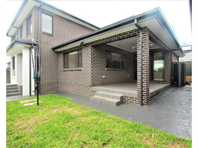 83 LEPPINGTON HOUSE DRIVE, Denham Court NSW 2565